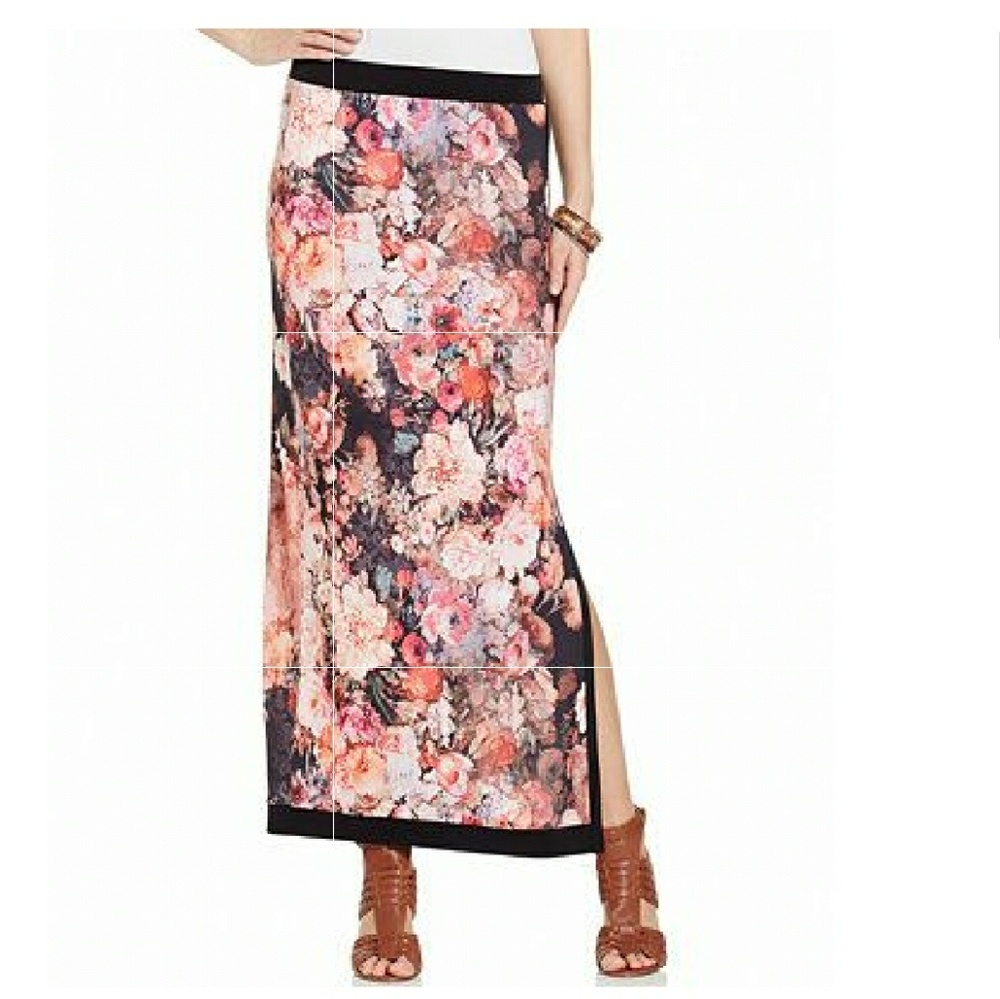 ECI Floral-print Side-Slit Maxi Skirt